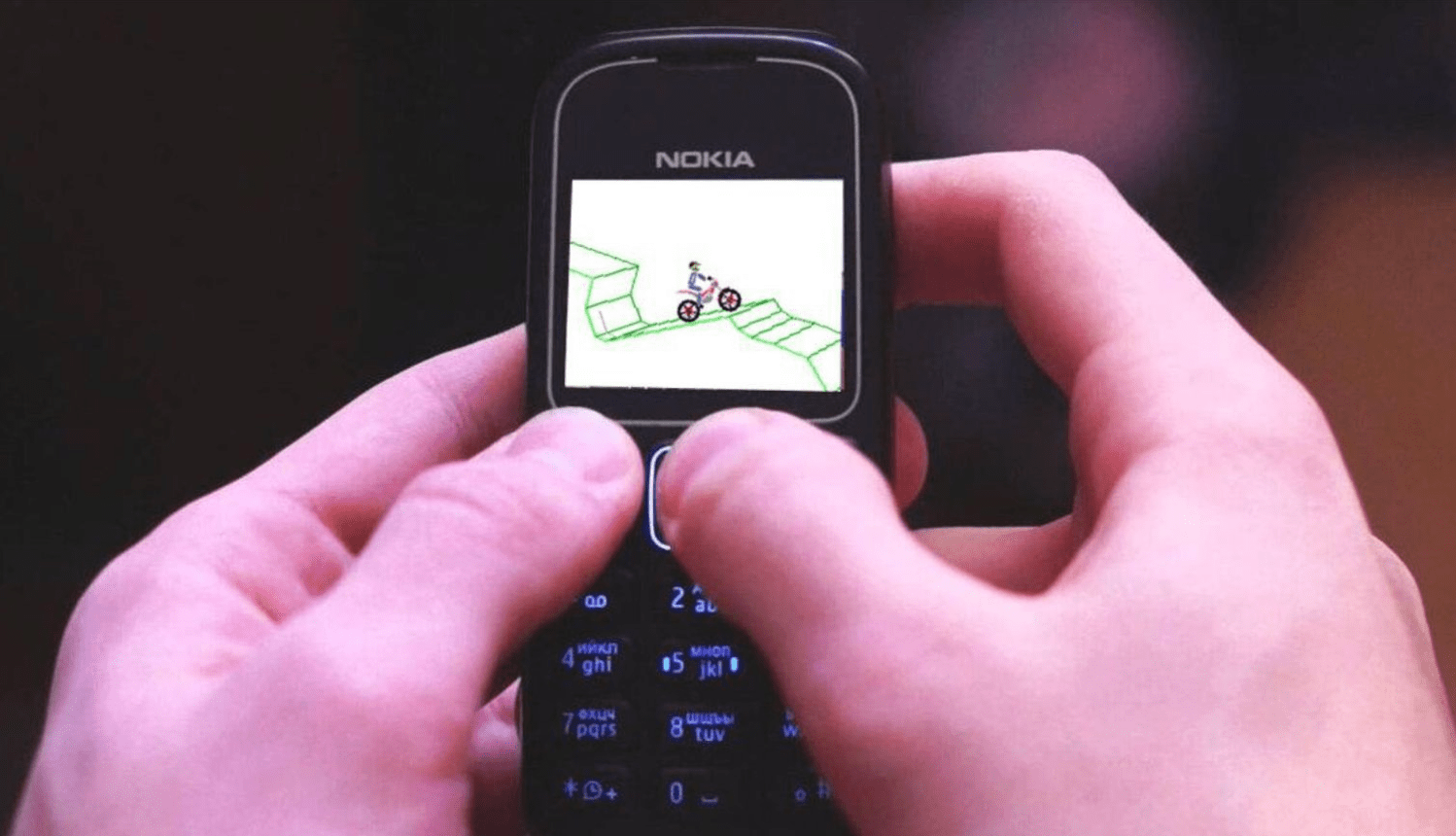 Как установить игру на кнопочный. Кнопочный смартфон с играми. Мобильные игры кнопочные. Игры на кнопочном телефоне Nokia. Игры на кнопочный телефон с блютузом.